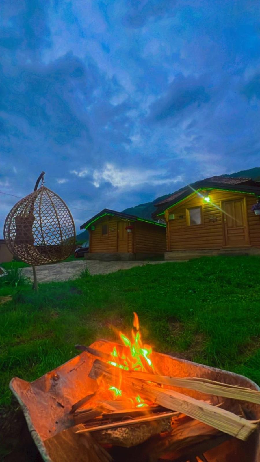 Dedushi Guesthouse &Wood Cabins-Camping Place Gusinje Exterior foto